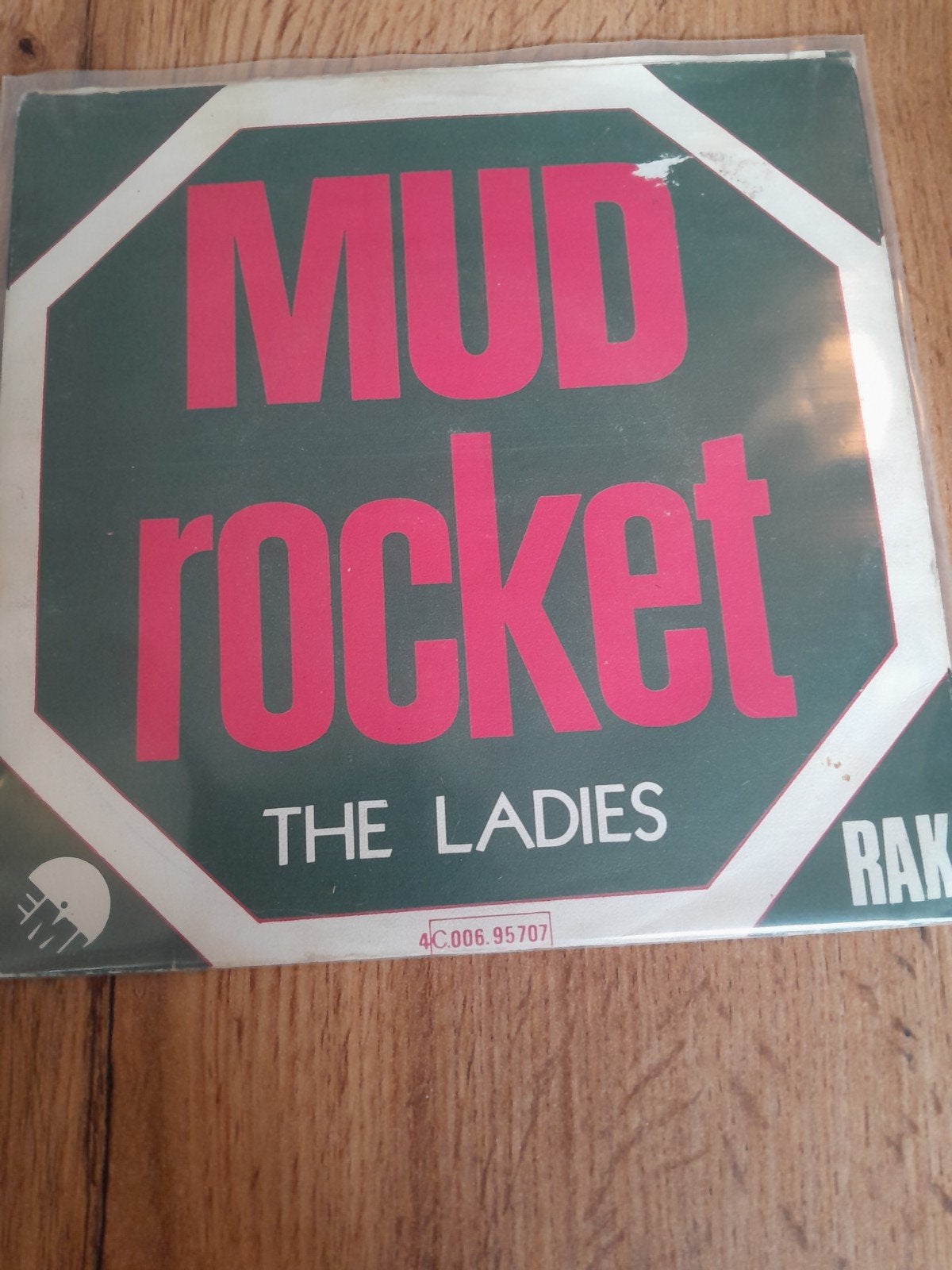 Mud 7inch rocket, Cd's en Dvd's, Vinyl Singles, Ophalen of Verzenden, Zo goed als nieuw, Pop