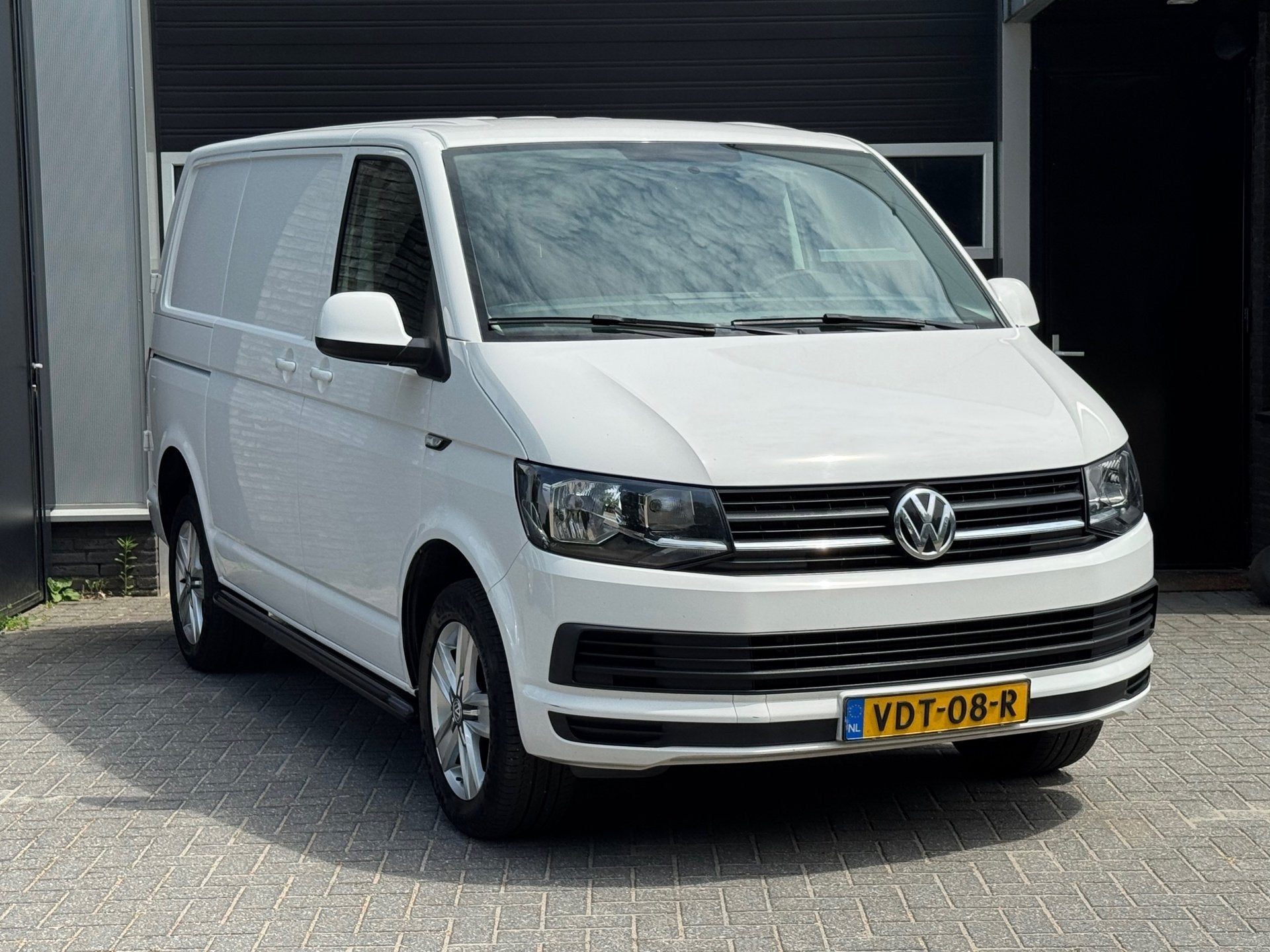 Volkswagen Transporter 2.0 TDI L1H1 Highline Trekhaak, Camer, Auto's, Bestelauto's, Voorwielaandrijving, Euro 6, 4 cilinders, 150 pk