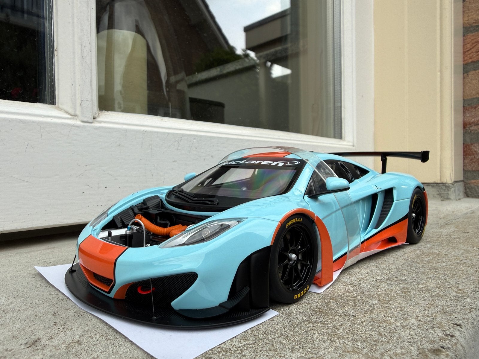 1:18 McLaren 12C GT3 Gulf Autoart Signature 81343, Auto, Autoart, Nieuw, Ophalen of Verzenden