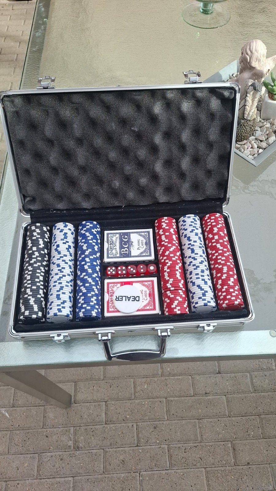 nieuwe pokerstet nooit gebruik helemaal compleet, Hobby en Vrije tijd, Gezelschapsspellen | Bordspellen, Ophalen of Verzenden