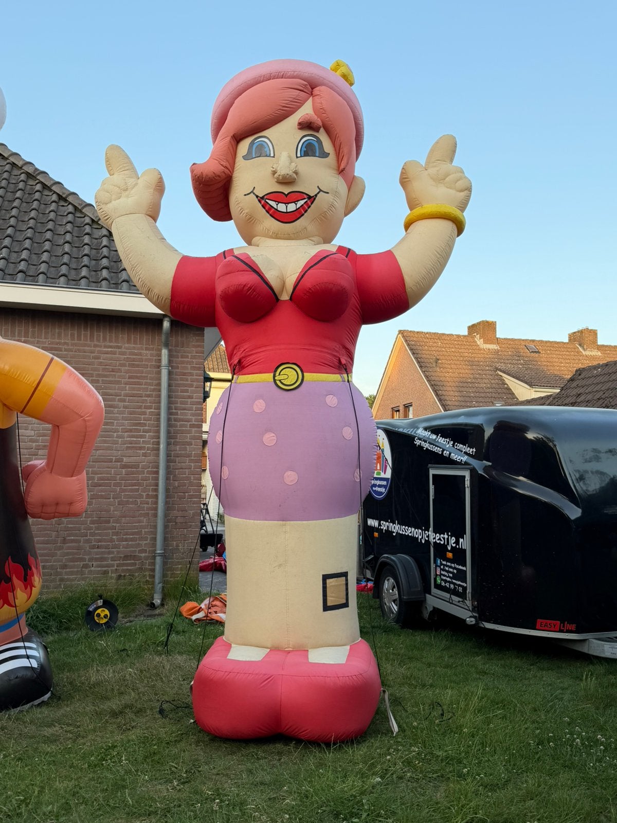 Sarah feestend huren / Gratis leeftijdsbord, Ophalen, Zo goed als nieuw, Abraham of Sarah