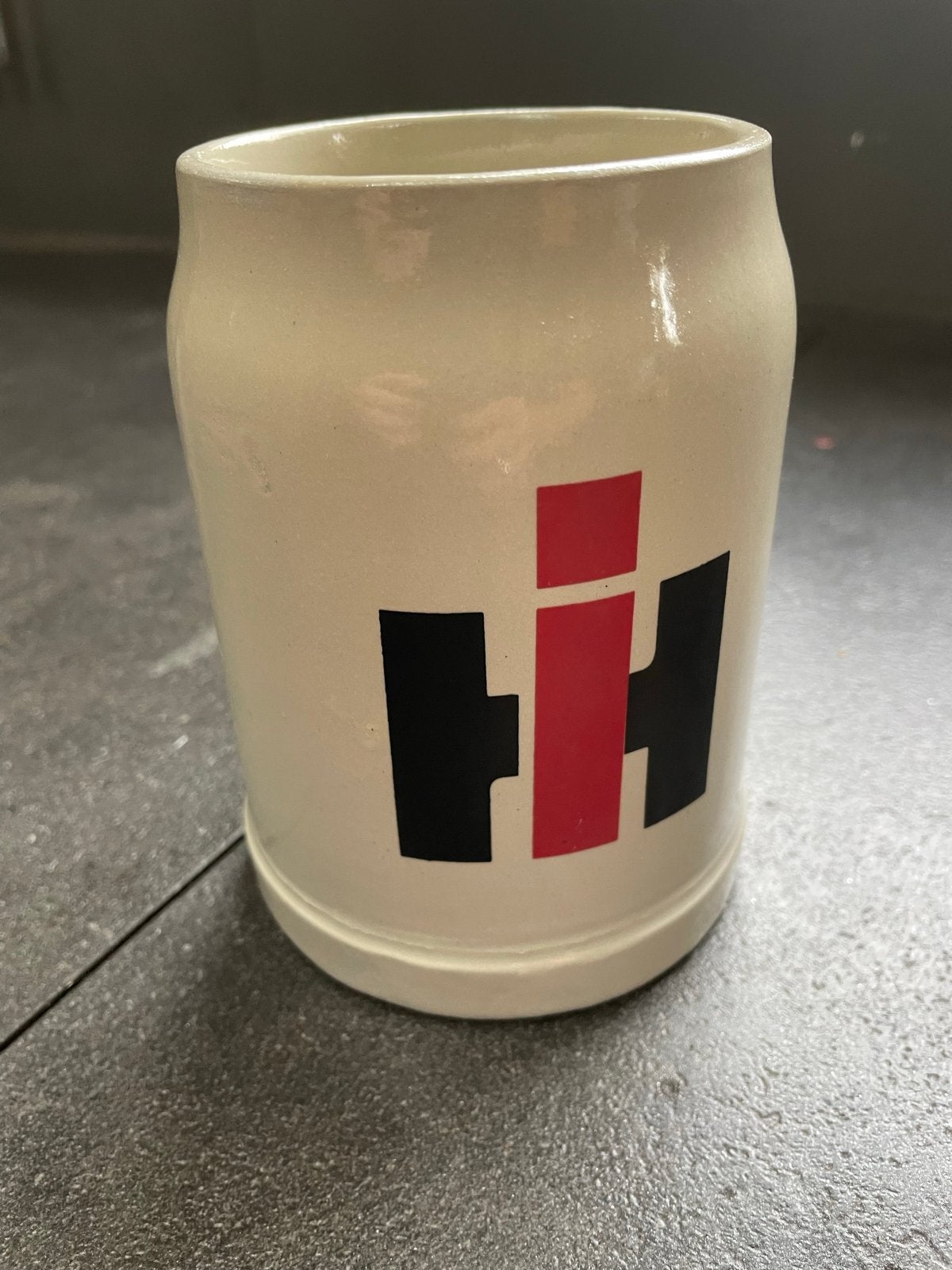 Vintage International Harvester Bierpul - Made in Germany, Ophalen of Verzenden