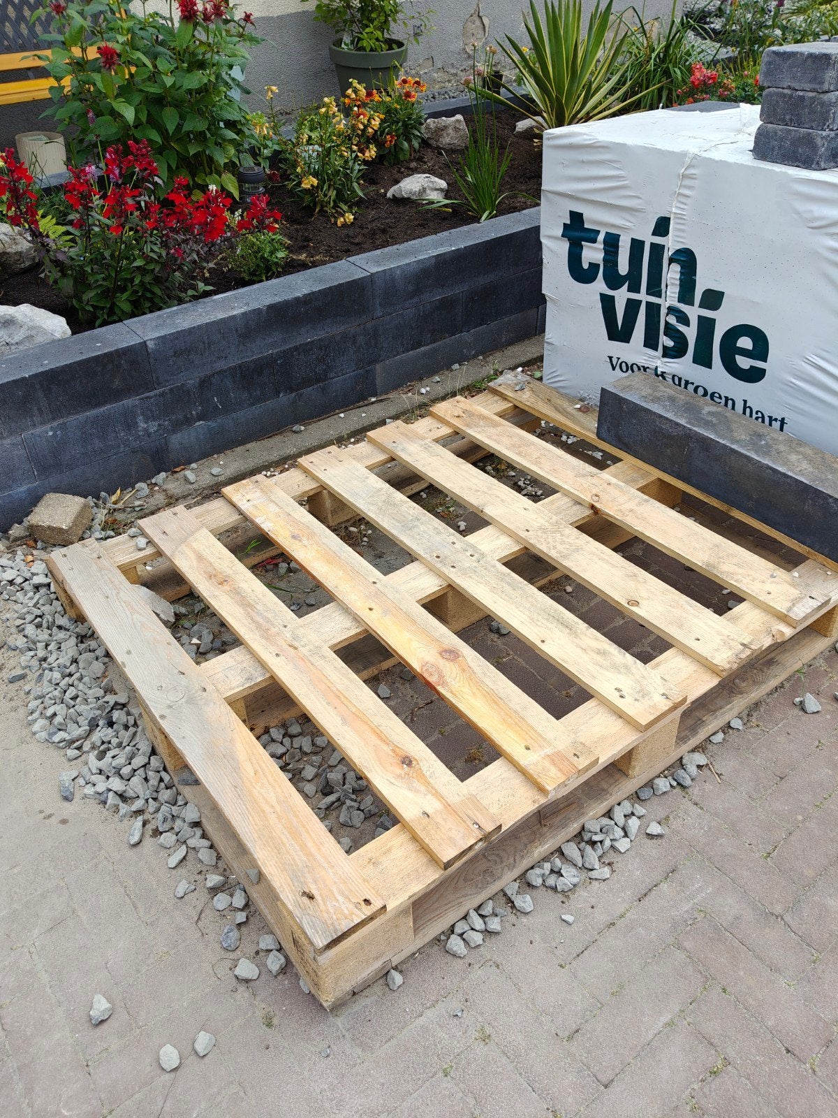 Gratis pallet af te halen in de Bloemenbuurt Leeuwarden, Ophalen, Gebruikt, Hout, 100 mm of meer