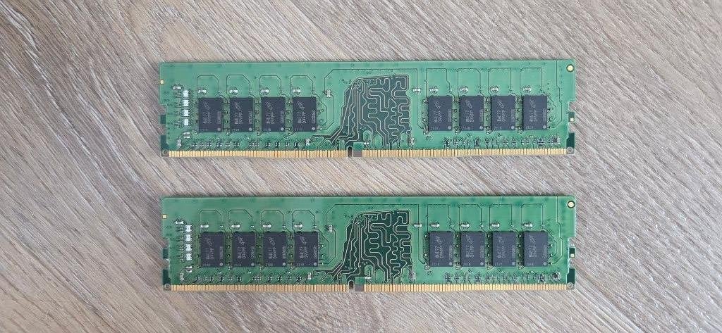 Desktop & Laptop Geheugen - DDR5, DDR4, DDR3L, Computers en Software, 32 GB, DDR4, Ophalen of Verzenden, Zo goed als nieuw