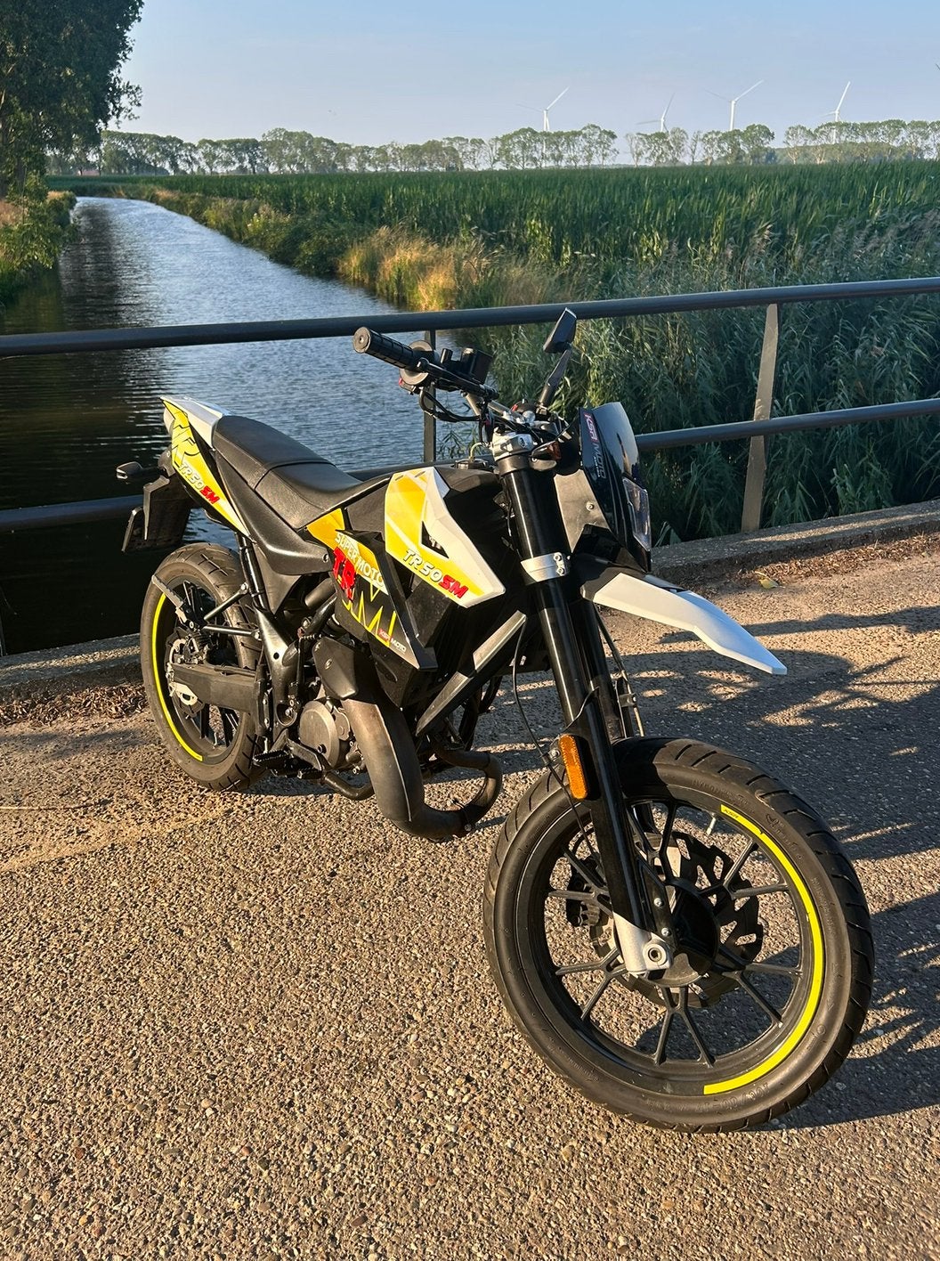 Schakelbrommer krs Moto tr 50 sm 2020, 6 versnellingen, Gebruikt, 50 cc, Ophalen