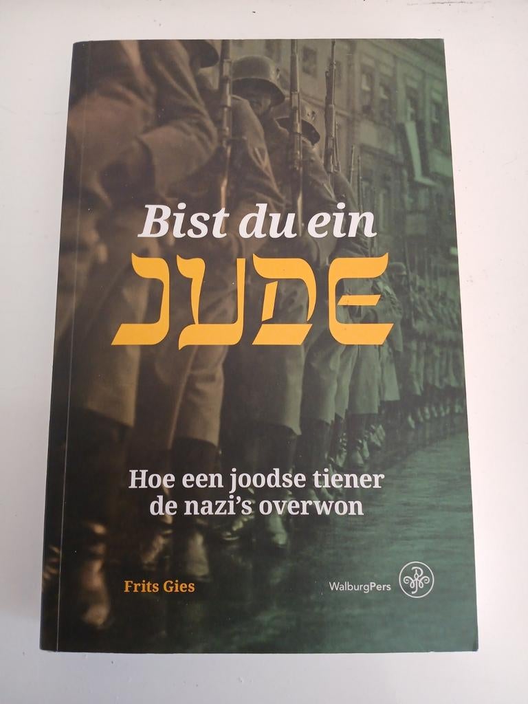 Frits Gies - Bist du ein Jude?, Ophalen of Verzenden, Zo goed als nieuw, Frits Gies