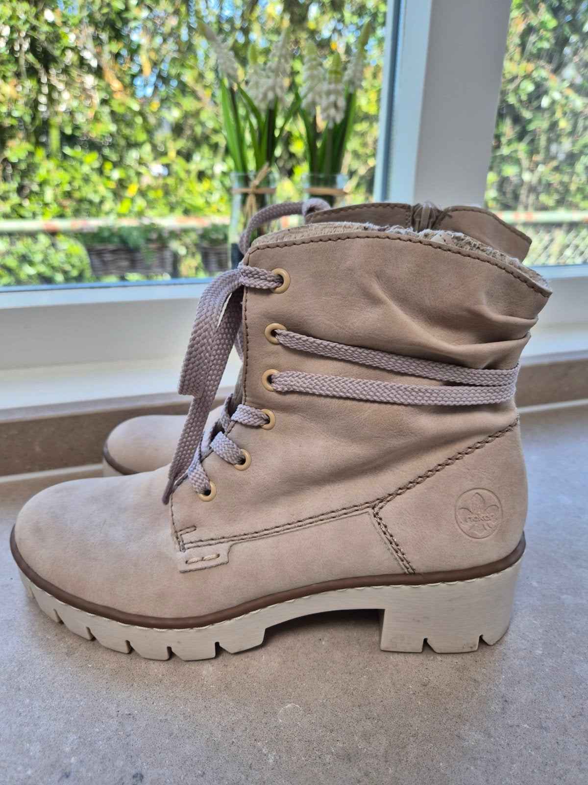 Rieker Boots maat 38, Kleding | Dames, Schoenen, Beige, Ophalen of Verzenden, Zo goed als nieuw, Rieker