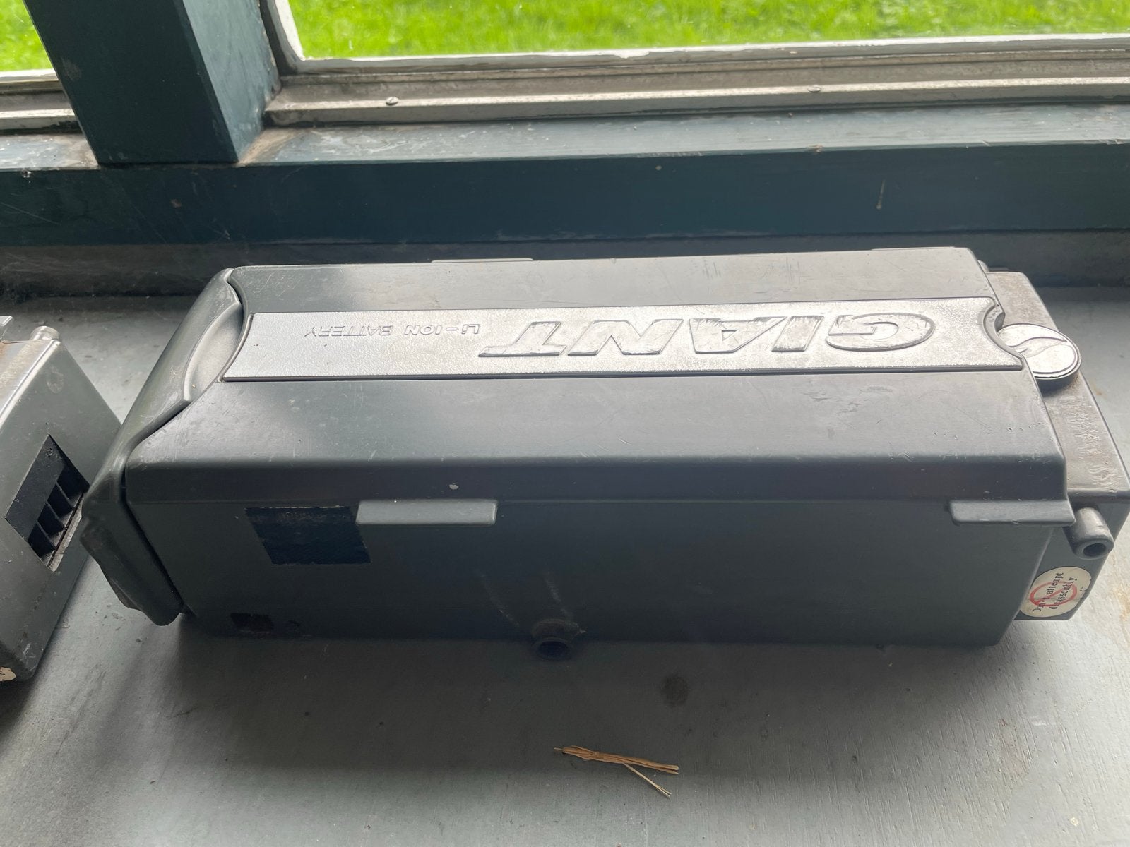 2 Giant accu's met 4-pins lader, Fietsen en Brommers, Ophalen of Verzenden, Gebruikt