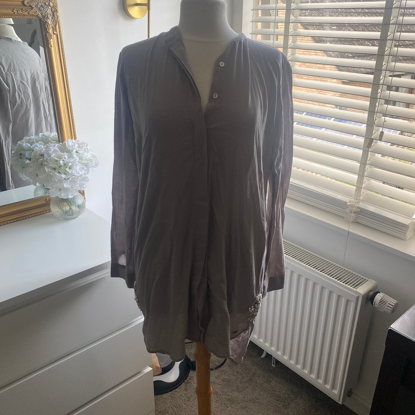 Josh V Lange blouse/tuniek met parels en kralen, Maat 38/40 (M), Ophalen of Verzenden, Zo goed als nieuw, Grijs