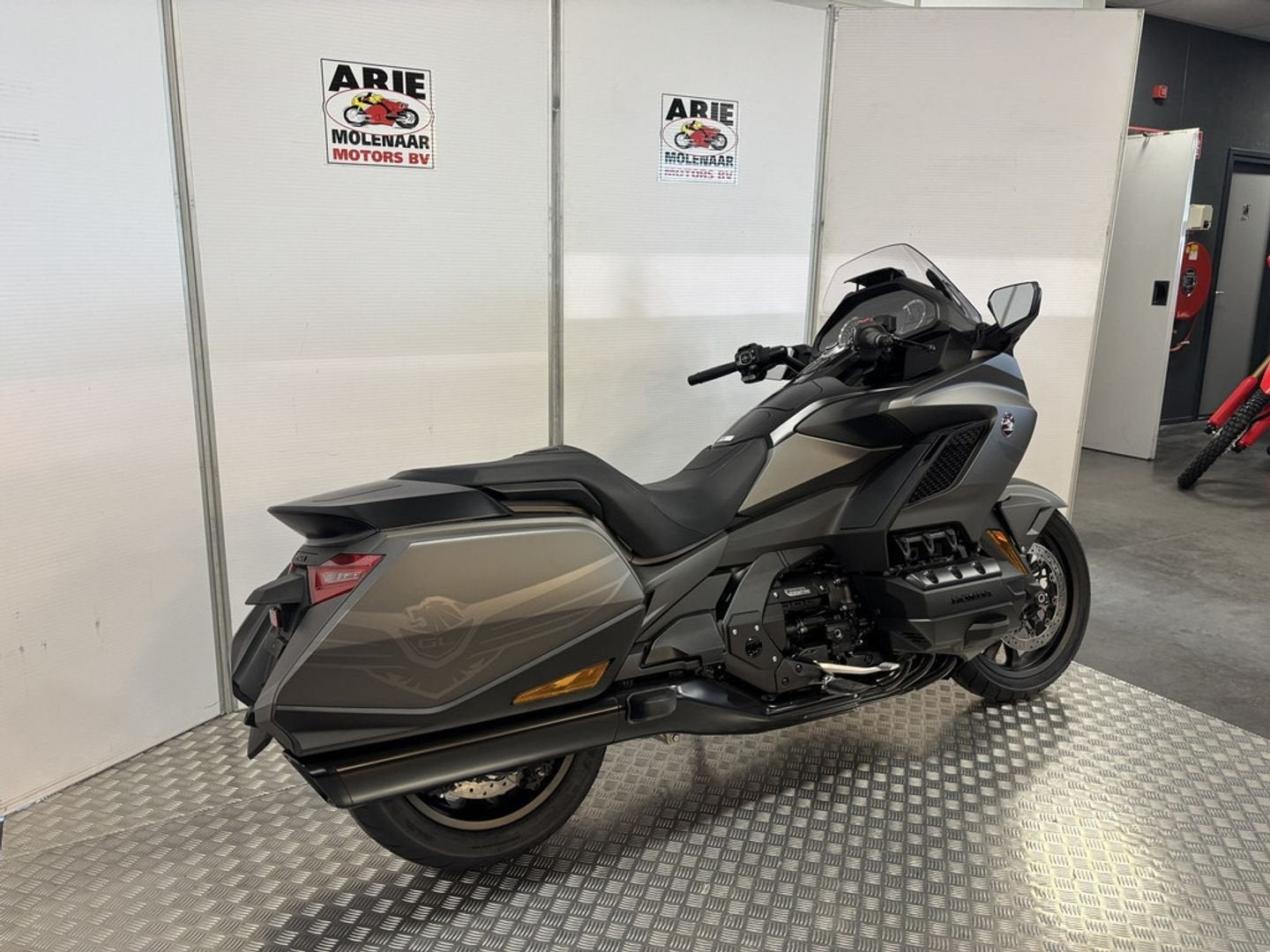Honda GL1800 Gold Wing Bagger DCT (bj 2026), HONDA, Bedrijf, Onbekend, Toermotor