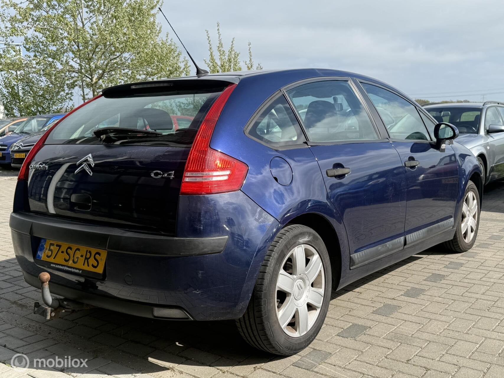 Citroen C4 1.6-16V Ligne Business| Trekhaak| Elek Pakket|NAP, Auto's, Voorwielaandrijving, Gebruikt, Automatische klimaatregeling