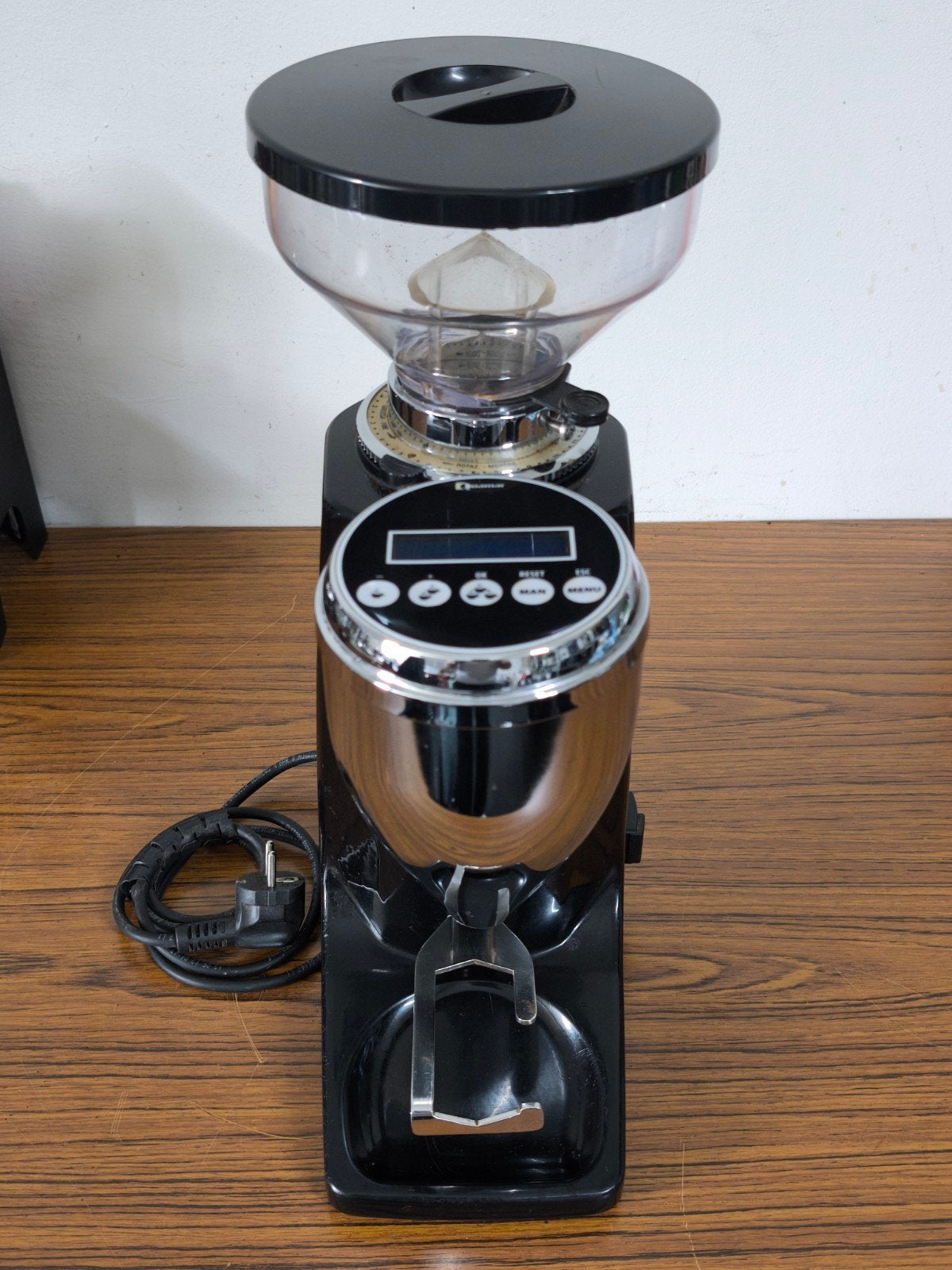 Quamar M80 Koffiemolen - Professionele Kwaliteit, Gebruikt, Overige modellen, 10 kopjes of meer, Koffiebonen