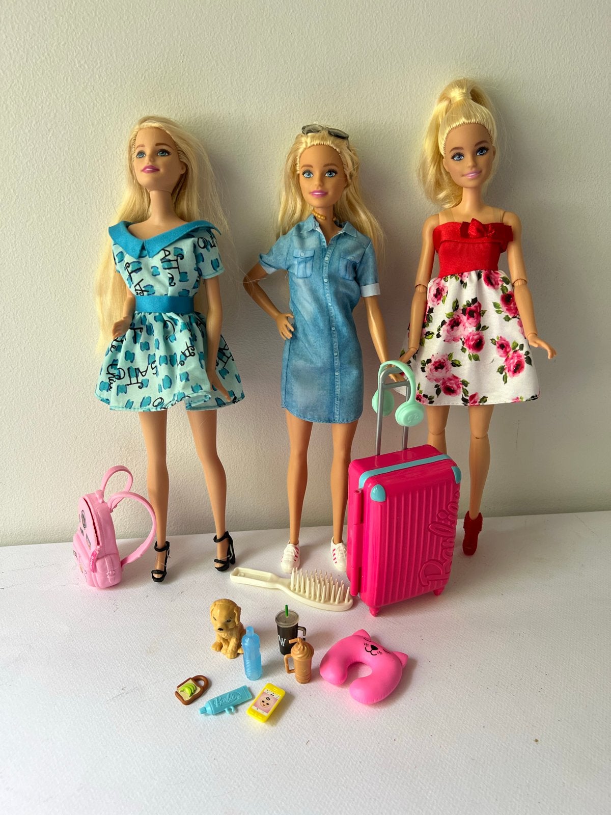 3 Barbie vriendinnen reisvriendinnen met accessoires, Ophalen of Verzenden, Gebruikt, Barbie