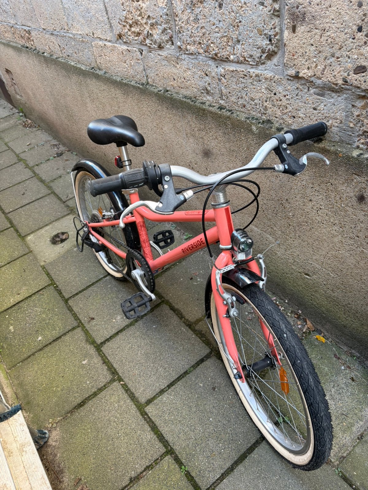 Kinderfiets Riverside 500 20 inch 6-9 jaar, Ophalen, Zo goed als nieuw, Velgrem, 20 inch of meer