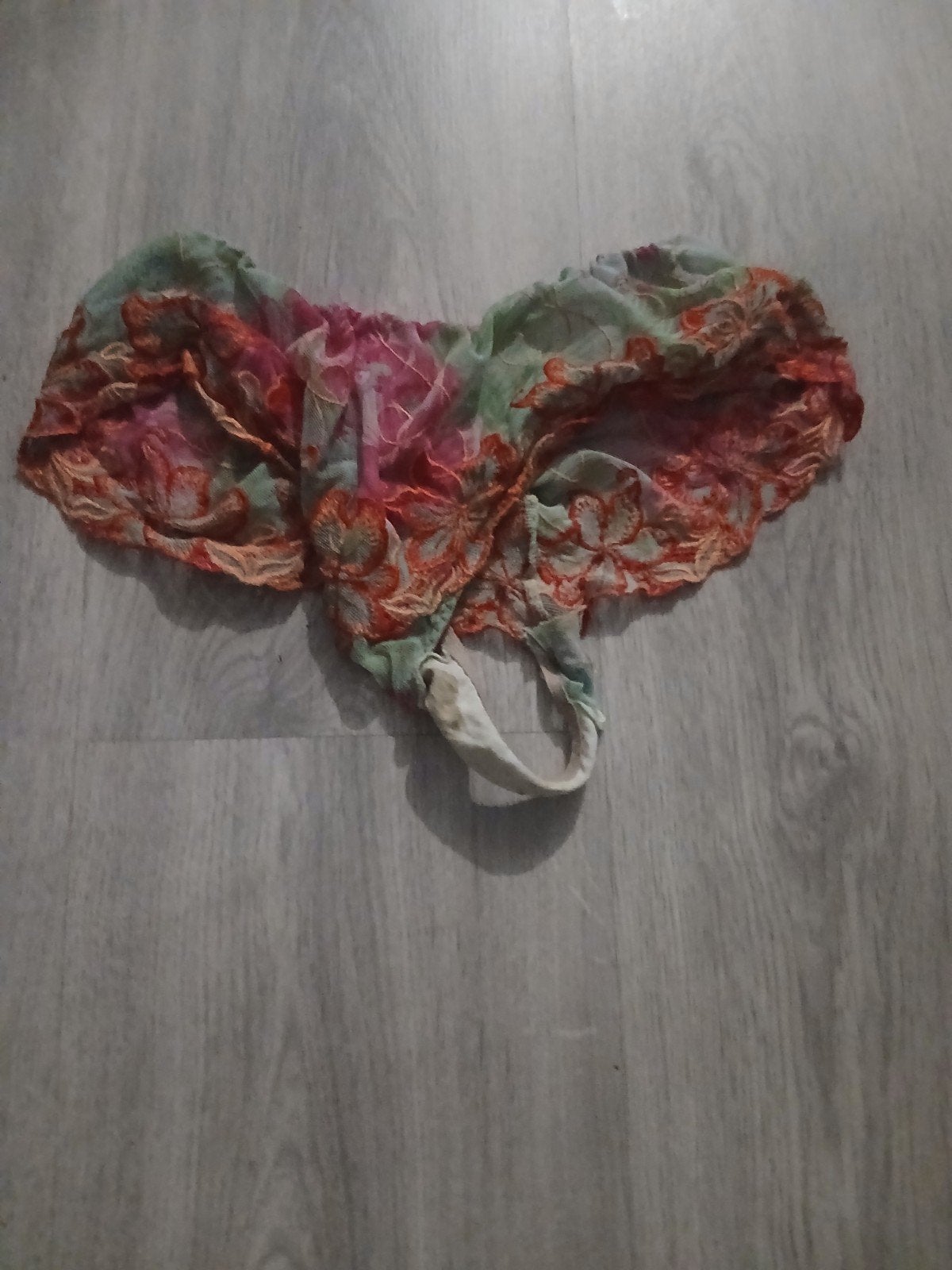 hey ik verkoop mijn gedragen slipje xx, Kleding | Dames, Mutsen, Sjaals en Handschoenen, Ophalen of Verzenden, Sjaal