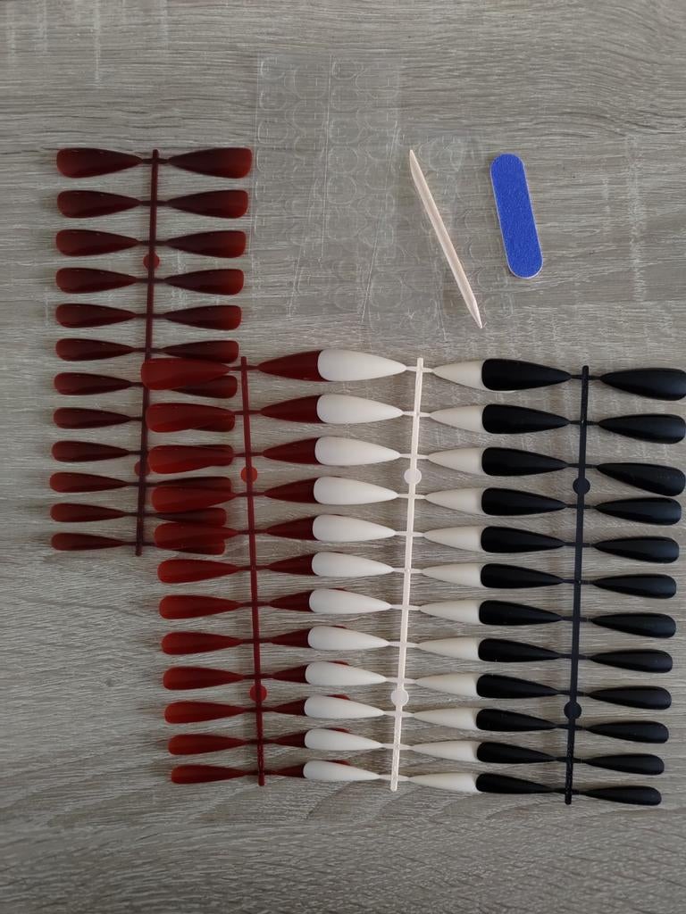 Nieuwe extra lange press on nails, Sieraden, Tassen en Uiterlijk, Uiterlijk | Cosmetica en Make-up, Ophalen of Verzenden