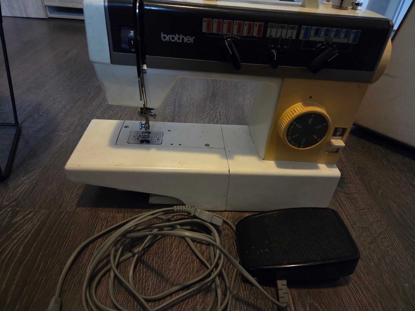 Brother naaimachine, Hobby en Vrije tijd, Naaimachines en Toebehoren, Ophalen of Verzenden, Gebruikt, Naaimachine, Brother