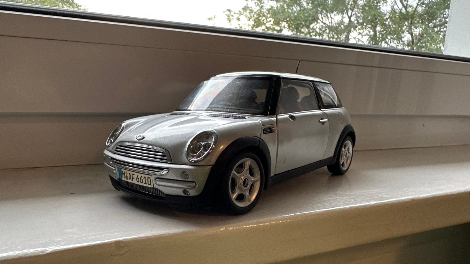 1:18 Maisto Mini Cooper Model Car – Silver/Black – Detailed, Hobby en Vrije tijd, Modelauto's | 1:24, Ophalen, Gebruikt, Maisto