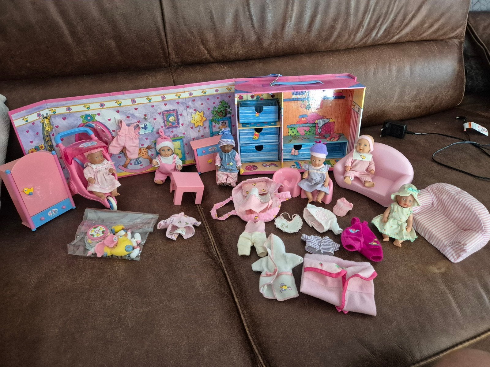 Baby Born Mini World Zapf Creation Speelkoffer met Poppen, Ophalen of Verzenden