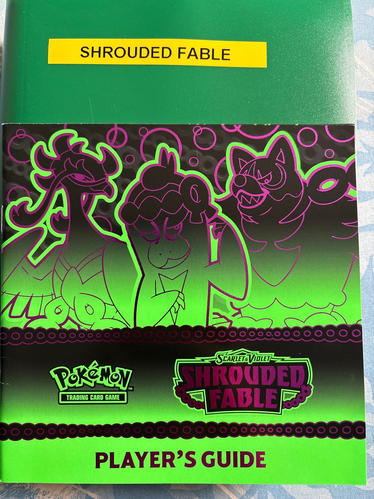 Complete set Pokémon TCG Shrouded Fable, Ophalen, Zo goed als nieuw, Meerdere kaarten