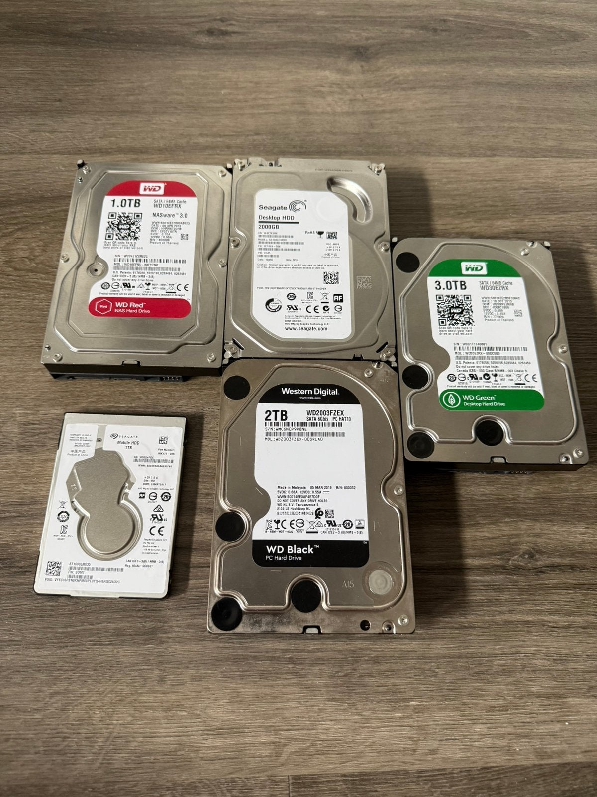 1TB en 2TB en 3TB SATA 2.5 3.5 HDD (Ook per stuk), Computers en Software, Harde schijven, Intern, Verzenden, SATA, Zo goed als nieuw