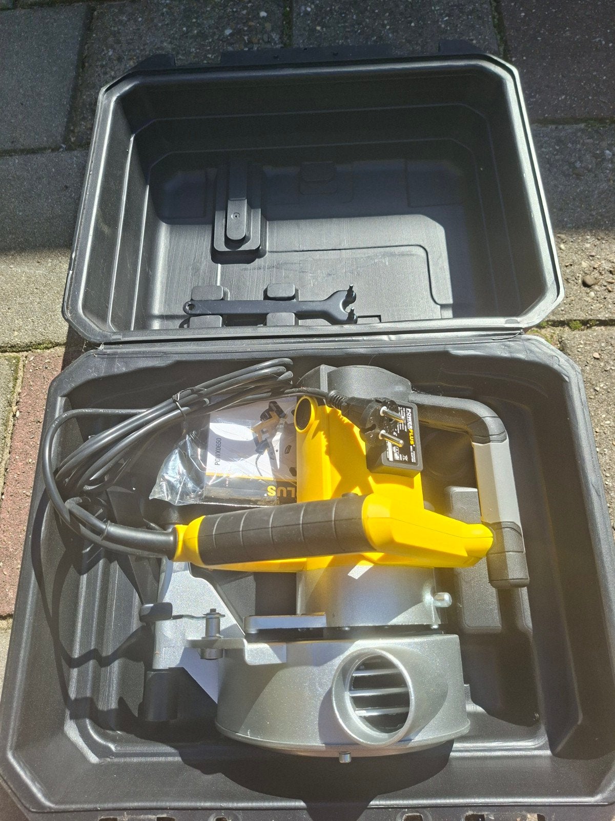 Powerplus Muurfrees - Nieuw in koffer, Doe-het-zelf en Verbouw, Ophalen, Nieuw, Muurfrees, Powerplus