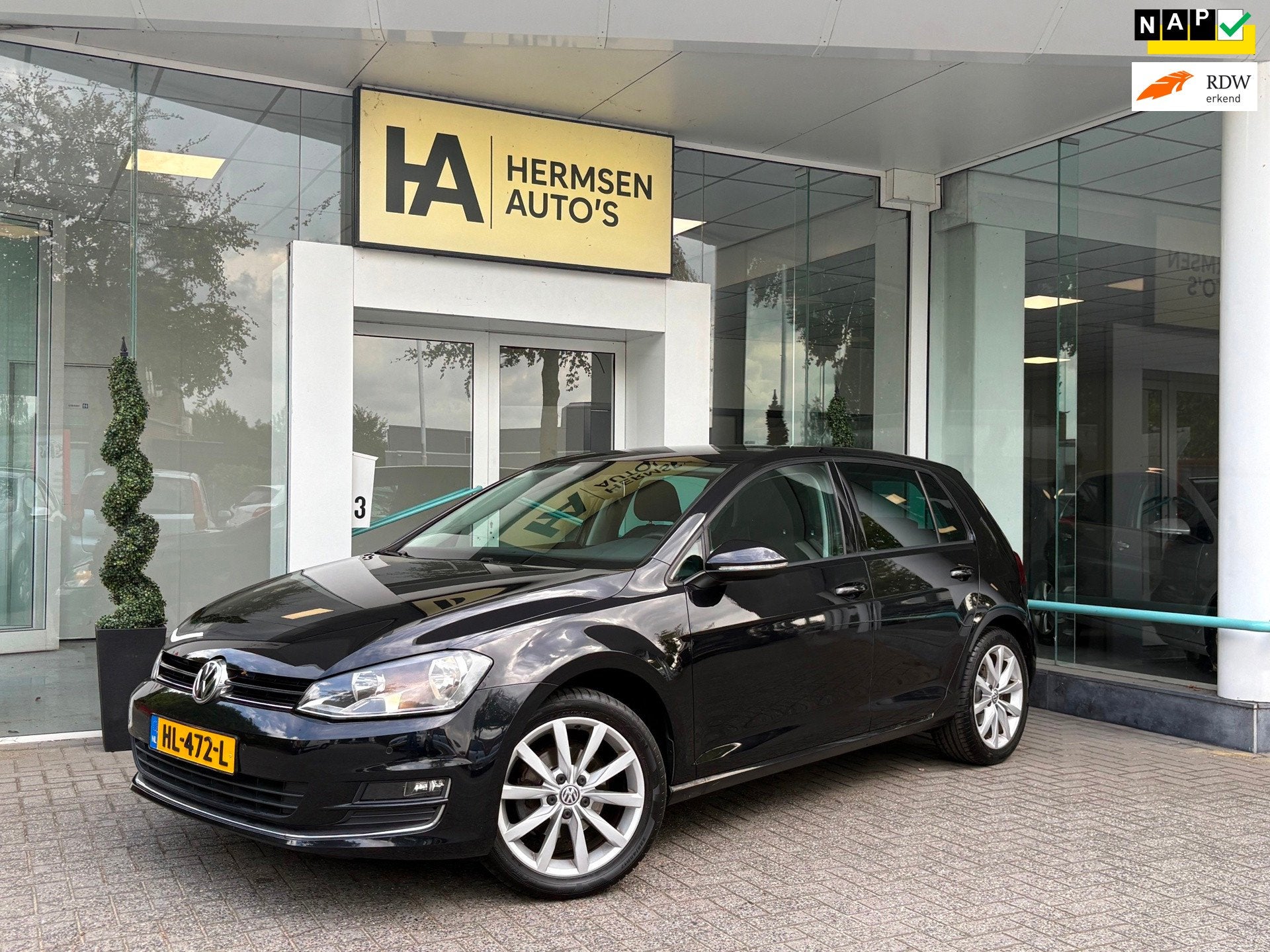 Volkswagen Golf 1.2 TSI Highline|CarPlay|Distr.VV|Cam|Alcant, Auto's, Voorwielaandrijving, Dealer onderhouden, Gebruikt, 4 cilinders