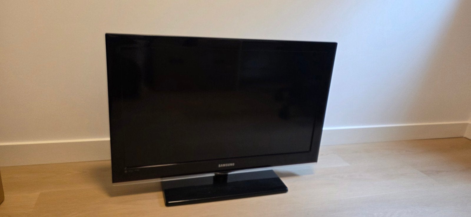 Samsung LE32C530F1W 32 inch Full HD LCD TV, Ophalen, Gebruikt, 50 Hz, LCD