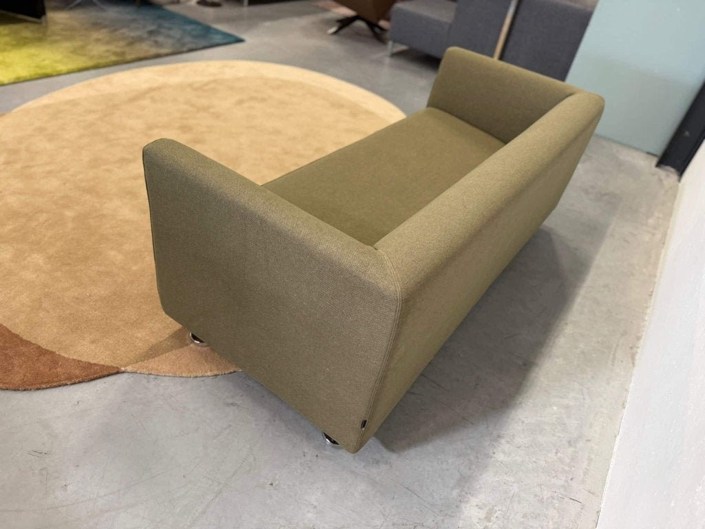 Nieuw Gelderland 4800 2,5 zits bank clay groen stof 190, 150 tot 200 cm, Ophalen of Verzenden, Rechte bank, Info@gelderlanddesign.com
