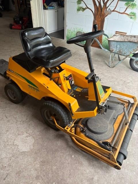 stiga, Tuin en Terras, Ophalen, Cirkelmaaier, Gebruikt, Benzine-grasmaaier