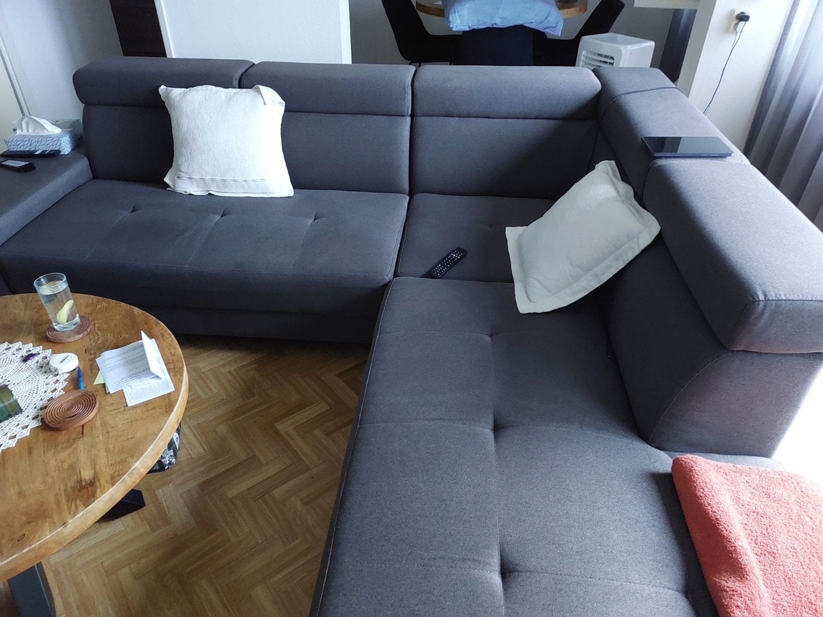 Moderne grijze hoekbank, Ophalen, 250 tot 300 cm, Gebruikt, 100 tot 125 cm