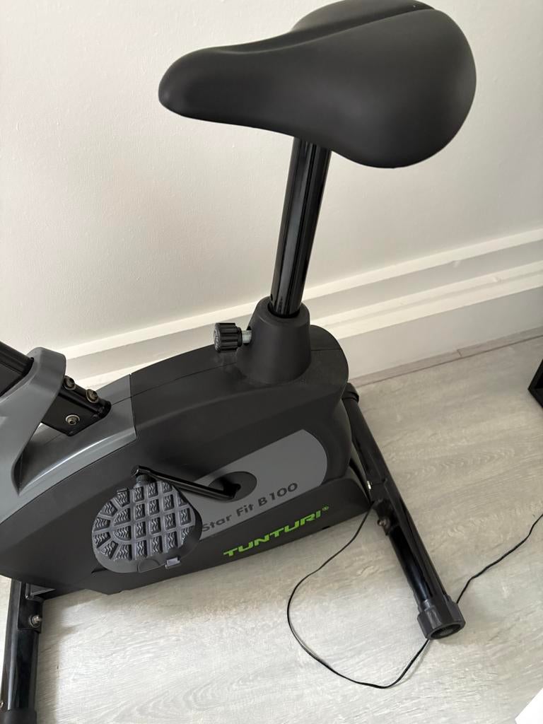 Tunturi Star Fit B 100 Hometrainer - Zo goed als nieuw, Ophalen, Zo goed als nieuw, Metaal, Benen