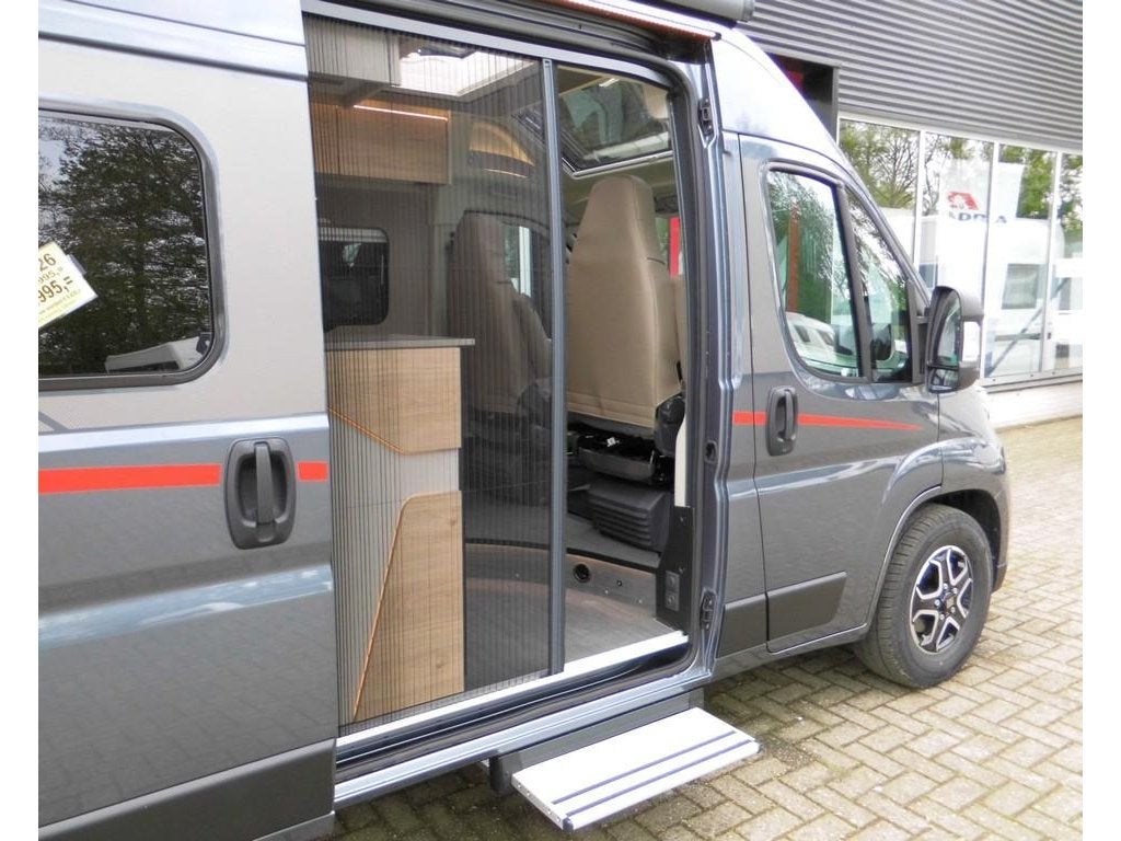 Foto 4 van Dethleffs Globetrail 600DS 14430,=VOORDEEL COMPLEET ALL INCL