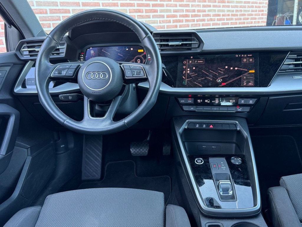 Audi A3 Sportback 30 TFSI S-tronic | Business edition 5-Drs, Auto's, Audi, Euro 6, 23 km/l, Origineel Nederlands, Bedrijf