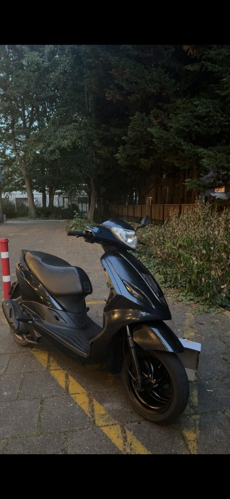 Piaggo Fly 4T, Fietsen en Brommers, Scooters | Piaggio, Ophalen, Gebruikt, Maximaal 45 km/u, Fly