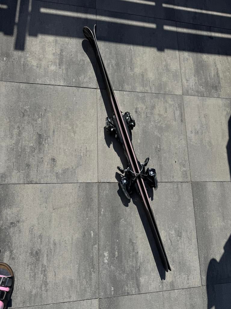 Rossignol Ski's 154 cm met Look bindingen, Ophalen, 140 tot 160 cm, Rossignol, Zo goed als nieuw