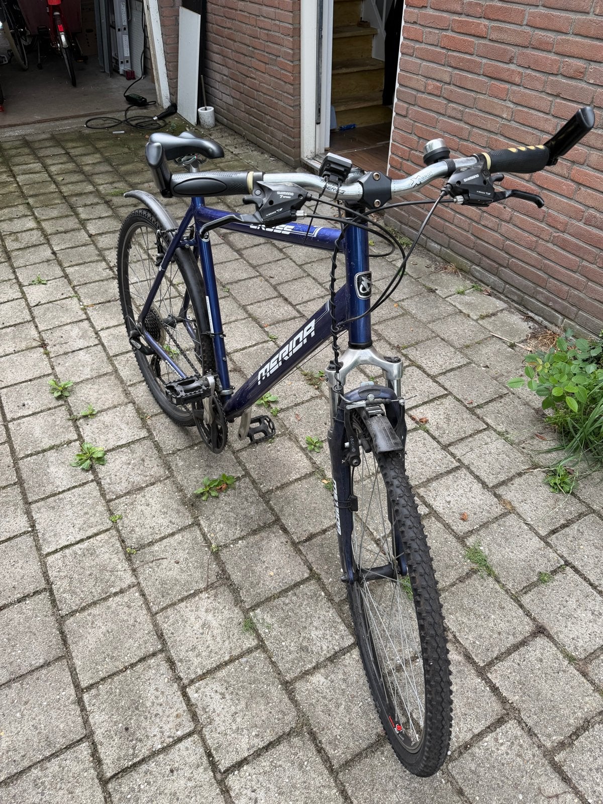 Merida Cross herenfiets 28 inch – 61 cm, Fietsen en Brommers, 28 inch, Gebruikt, Vering, Velgrem