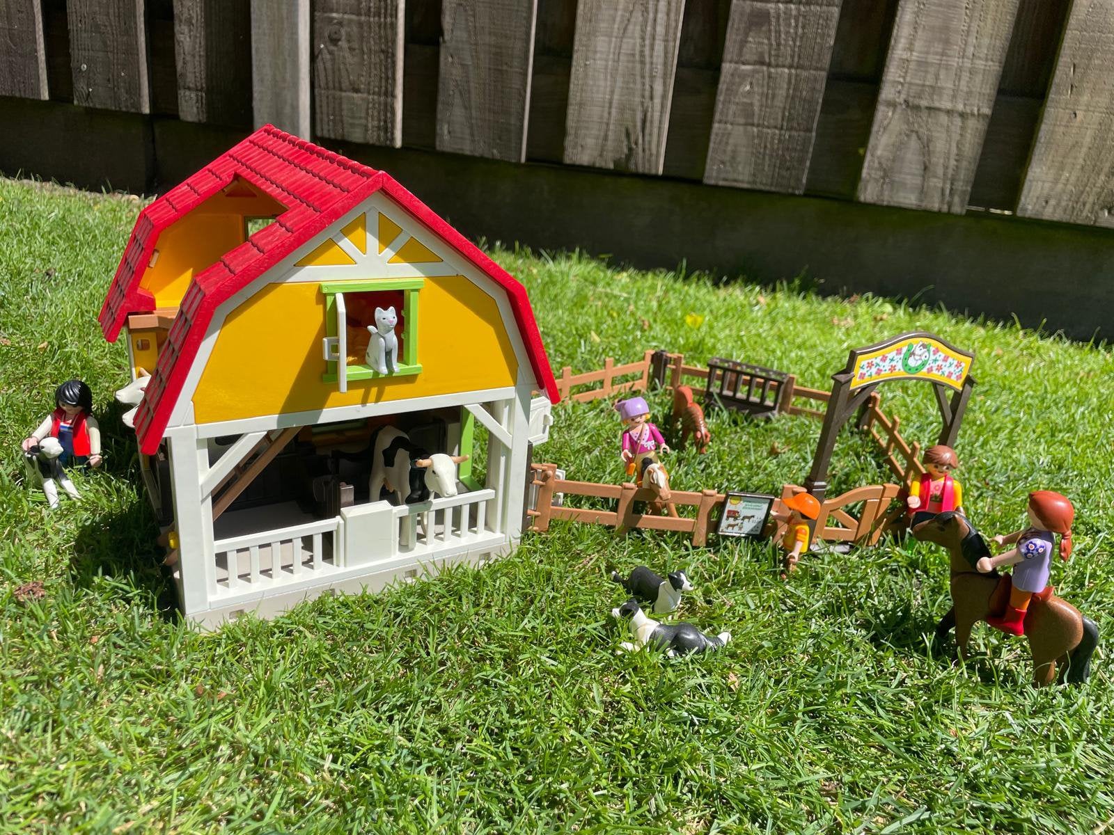Playmobil boerderij, Ophalen, Zo goed als nieuw