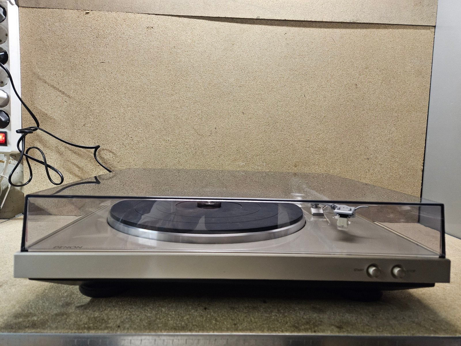 Denon DP-300F Platenspeler - Absolute Nieuwstaat, Automatisch, Zo goed als nieuw, Platenspeler, Ophalen