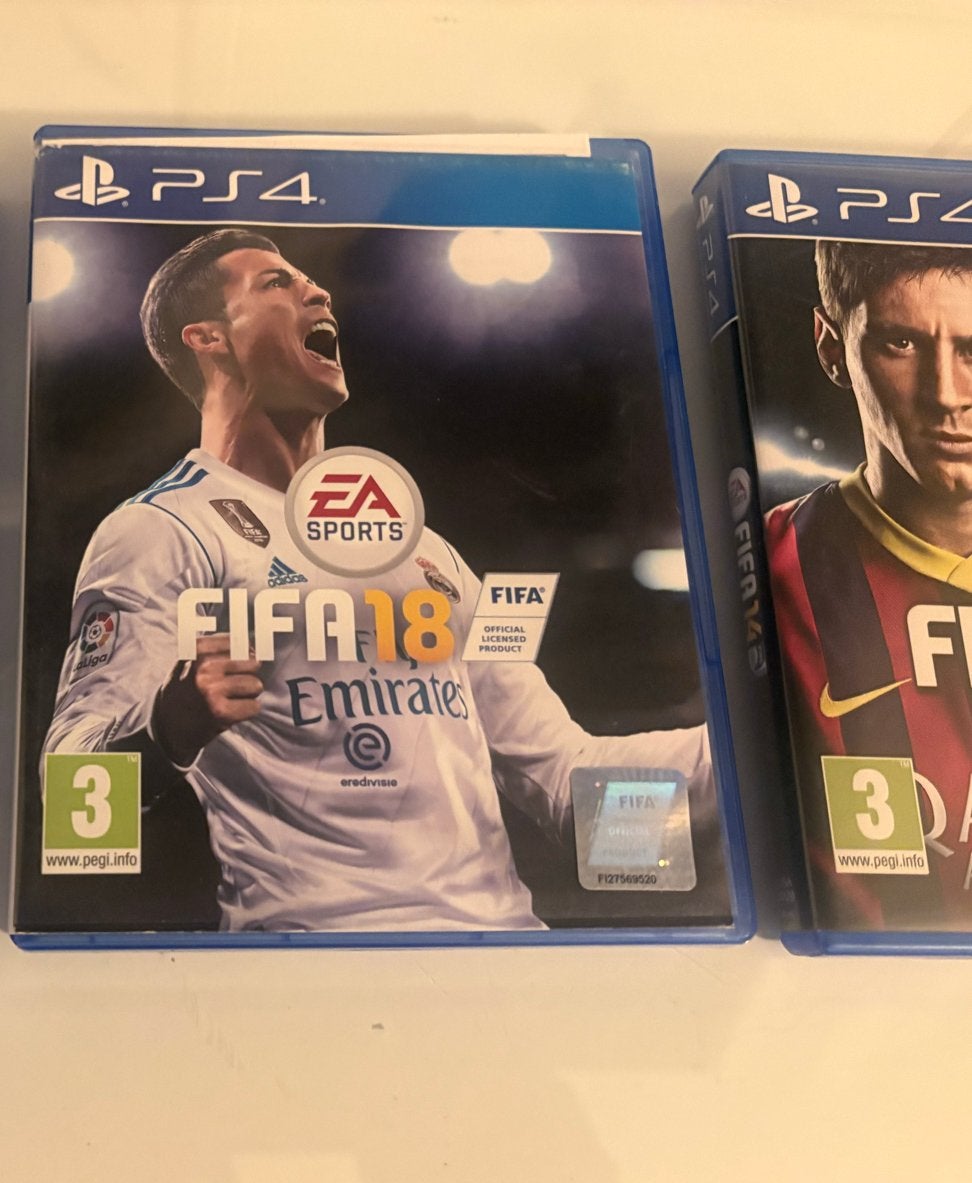 PS4 Games: FIFA 18 & FIFA 14, Spelcomputers en Games, Games | Sony PlayStation 4, Ophalen, Gebruikt, Sport, 3 spelers of meer