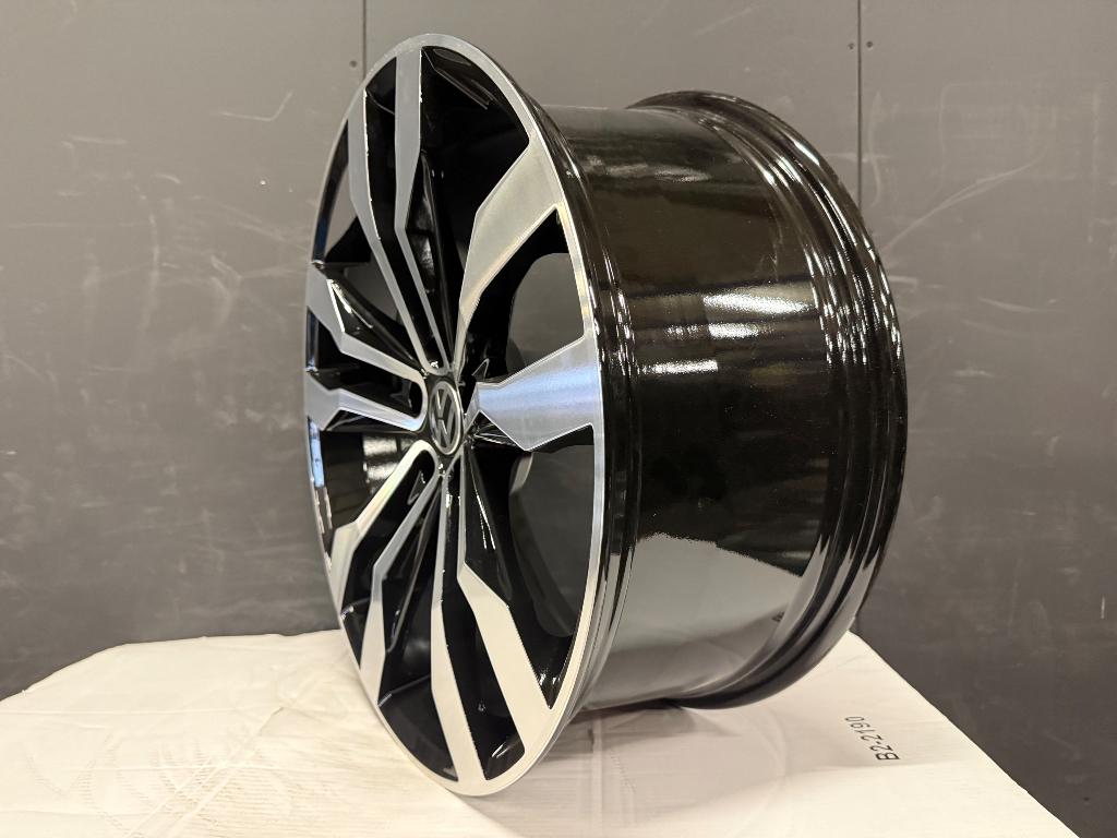 20"FITS VW VELGEN TIGUAN / ALLSPACE ARTEON PHEATON, Ophalen, 255 mm, Velg(en), Nieuw