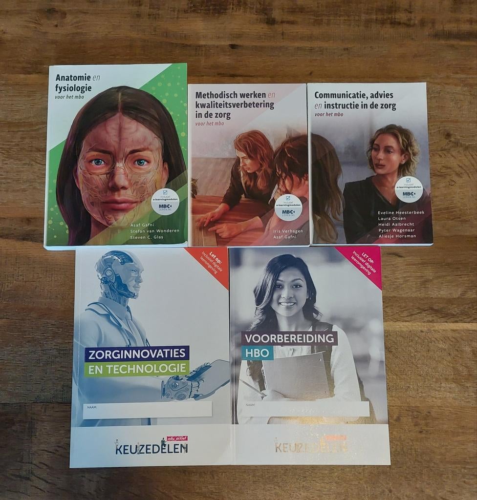 Schoolboeken voor opleiding zorg / doktersassistente, Ophalen of Verzenden, Nieuw, Overige niveaus