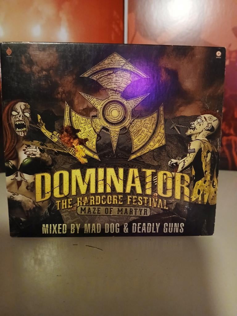 Dominator 2017, Ophalen of Verzenden, Zo goed als nieuw