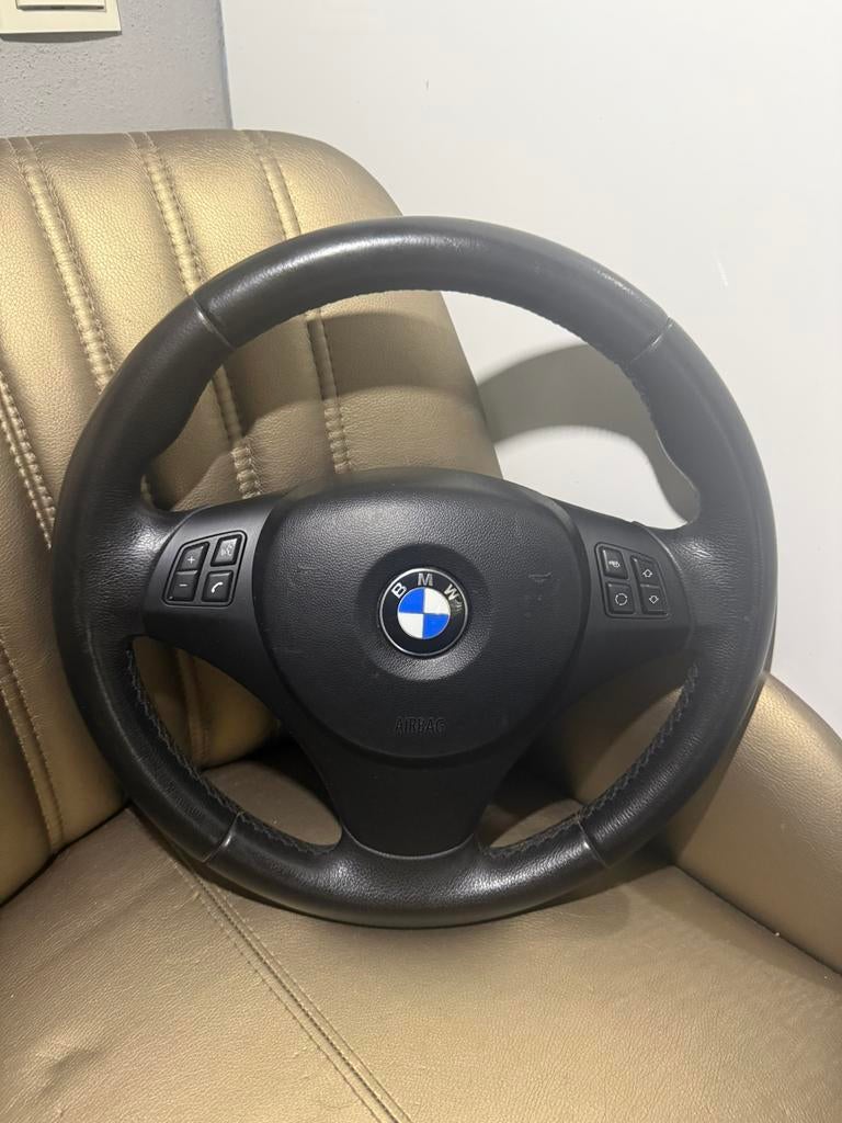 Bmw E81 E82 E87 E88 E90 E91 E92 E93 leder stuur, Auto-onderdelen, Ophalen of Verzenden, BMW