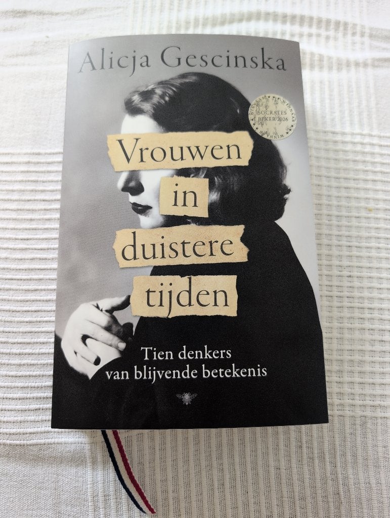 Vrouwen in duistere tijden Alicja Gescinska, Boeken, Filosofie, Ophalen of Verzenden, Zo goed als nieuw, Algemeen, Alicja Gescinska