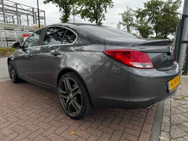 Opel Insignia 2.8 V6 Turbo 260pk Sport 4x4 Automaat Airco/EC, Auto's, Automaat, Euro 5, Beige, Leder