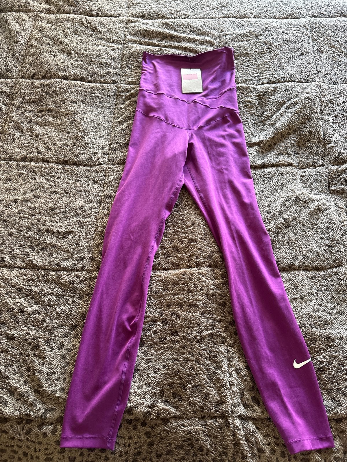 Nike One Legging - Hoge Taille - Paars - Nieuw met kaartje, Paars, Ophalen of Verzenden, Zo goed als nieuw, Maat 34 (XS) of kleiner