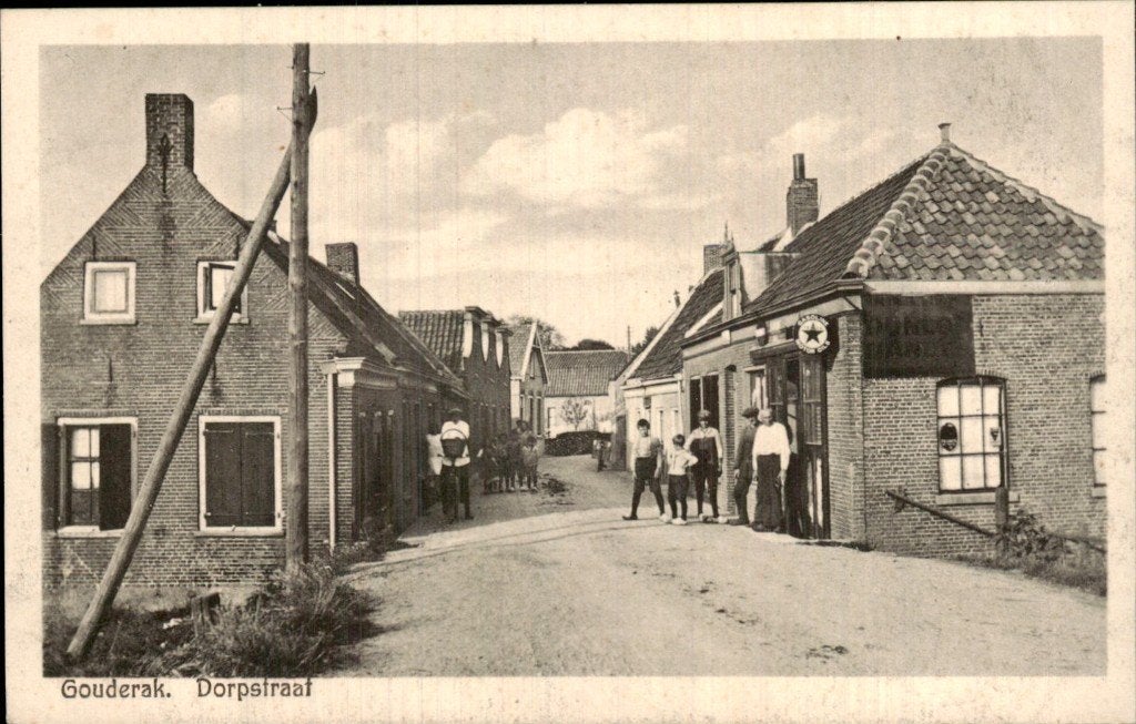 Gouderak - Dorpstraat - Straatbeeld, Verzamelen, Ophalen of Verzenden, 1920 tot 1940, Gelopen, Zuid-Holland
