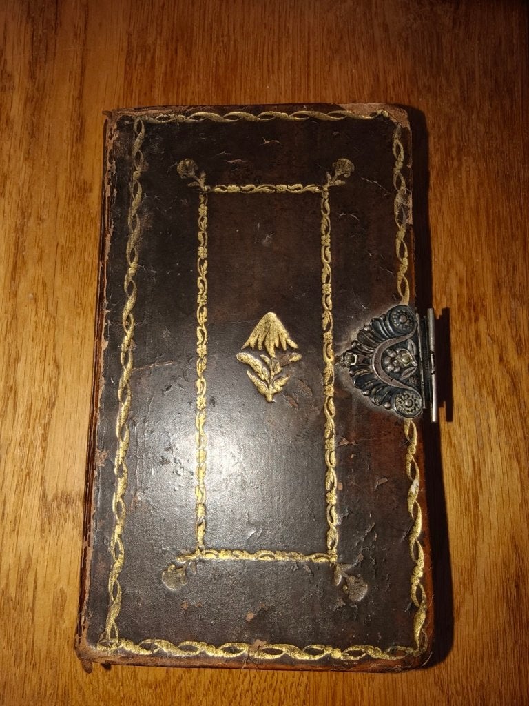 Antiek Nieuw Testament 1851 met zilveren slot, Antiek en Kunst, Ophalen