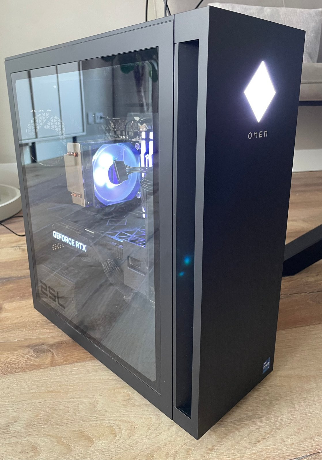 HP OMEN 25L Gaming PC i7-14700KF 32GB DDR5 RTX4070 Super, Computers en Software, Ophalen, 32 GB, Virtual Reality, Zo goed als nieuw